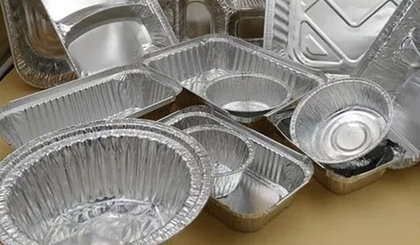 Aluminum foil lunch boxes are not only of many styles